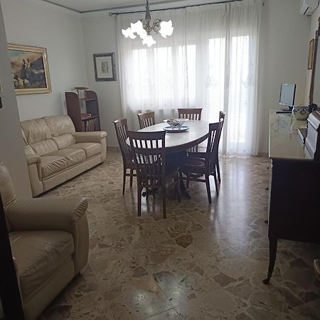 New Dawn Apartment, Appartamento Turistico, Casa Per Vacanza, Tre Camere Indipendenti CTA Exteriör bild