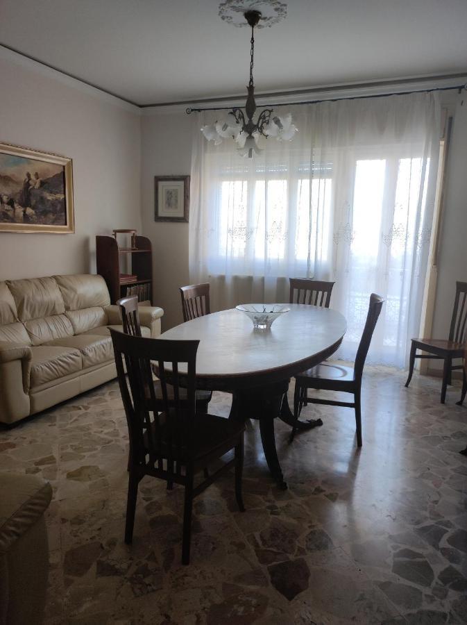 New Dawn Apartment, Appartamento Turistico, Casa Per Vacanza, Tre Camere Indipendenti CTA Exteriör bild