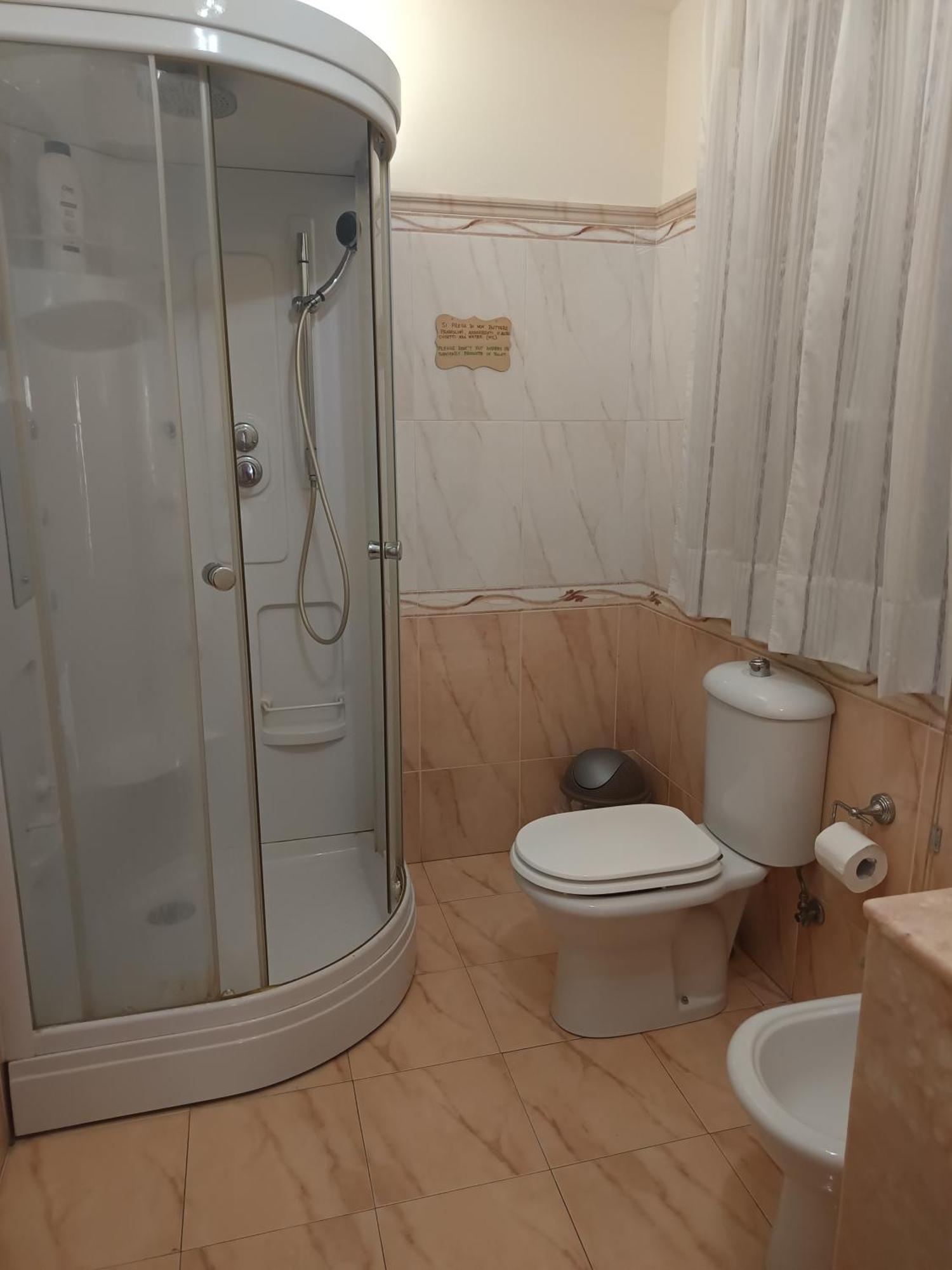 New Dawn Apartment, Appartamento Turistico, Casa Per Vacanza, Tre Camere Indipendenti CTA Exteriör bild